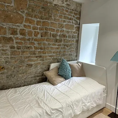 Superbe Avec Acces Patio Caen